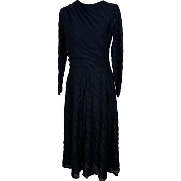 Isle By Melis Kozan Dresses & Skirts - Isle by Melis Kozan Elegant Black Mesh Stretch Dress Small Zebra Imprint EUC